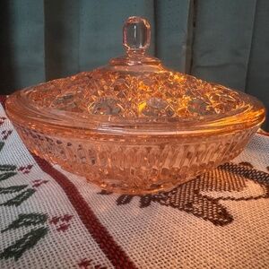 Vintage Indiana Glass Windsor Candy Box & Cover Pastel Pink NIB